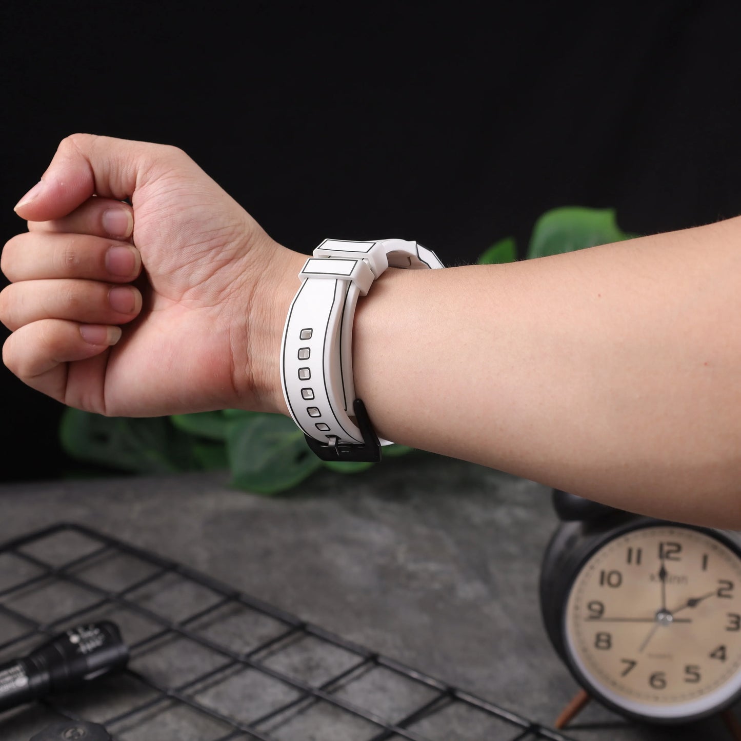 KAEHY™ Minimalist Watch – Stile e Funzionalità in un Unico Accessorio